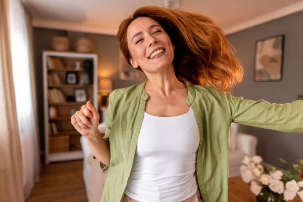 Parents with child cheering
